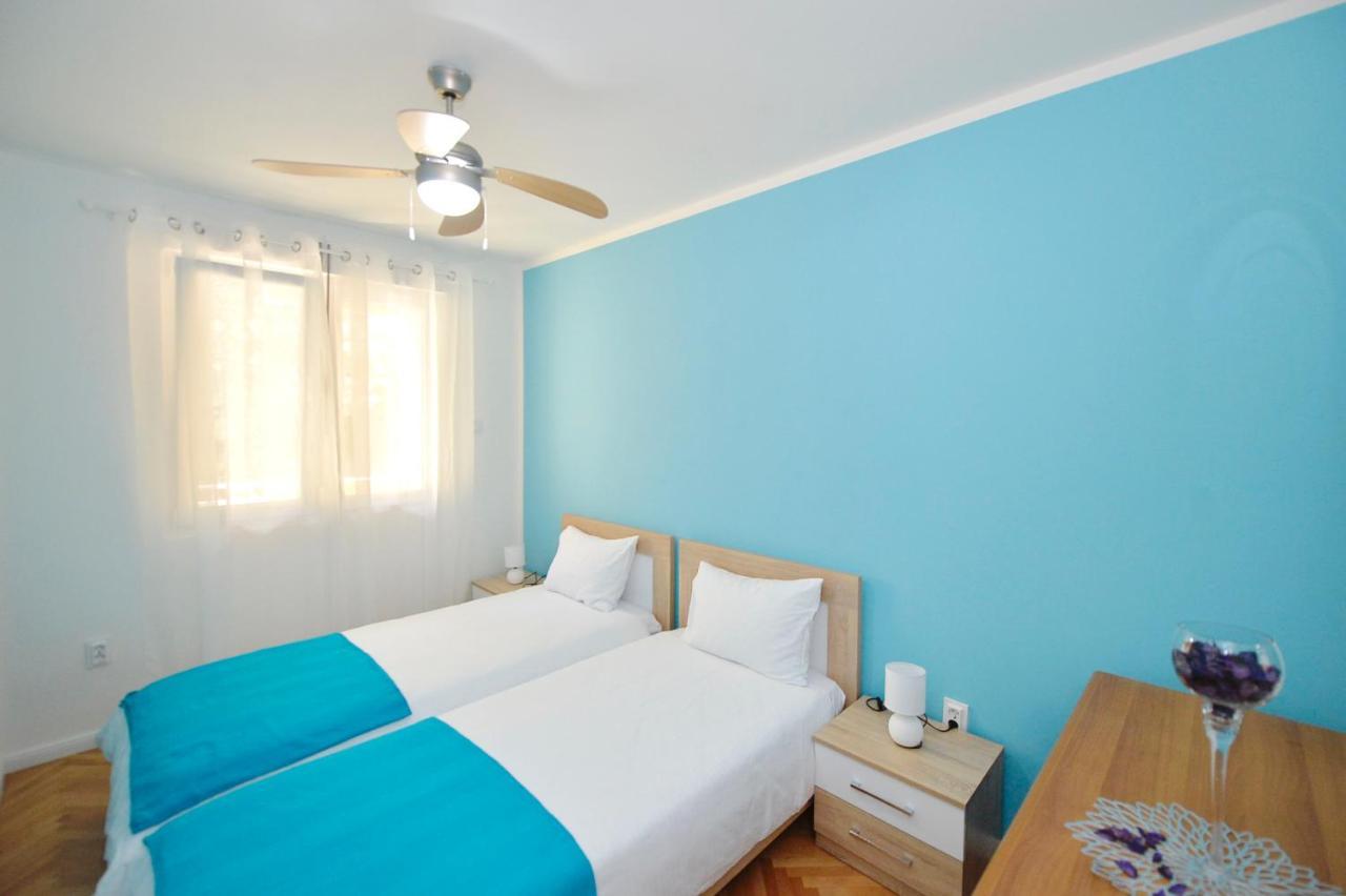 Unico Apartman Kotor Exteriör bild