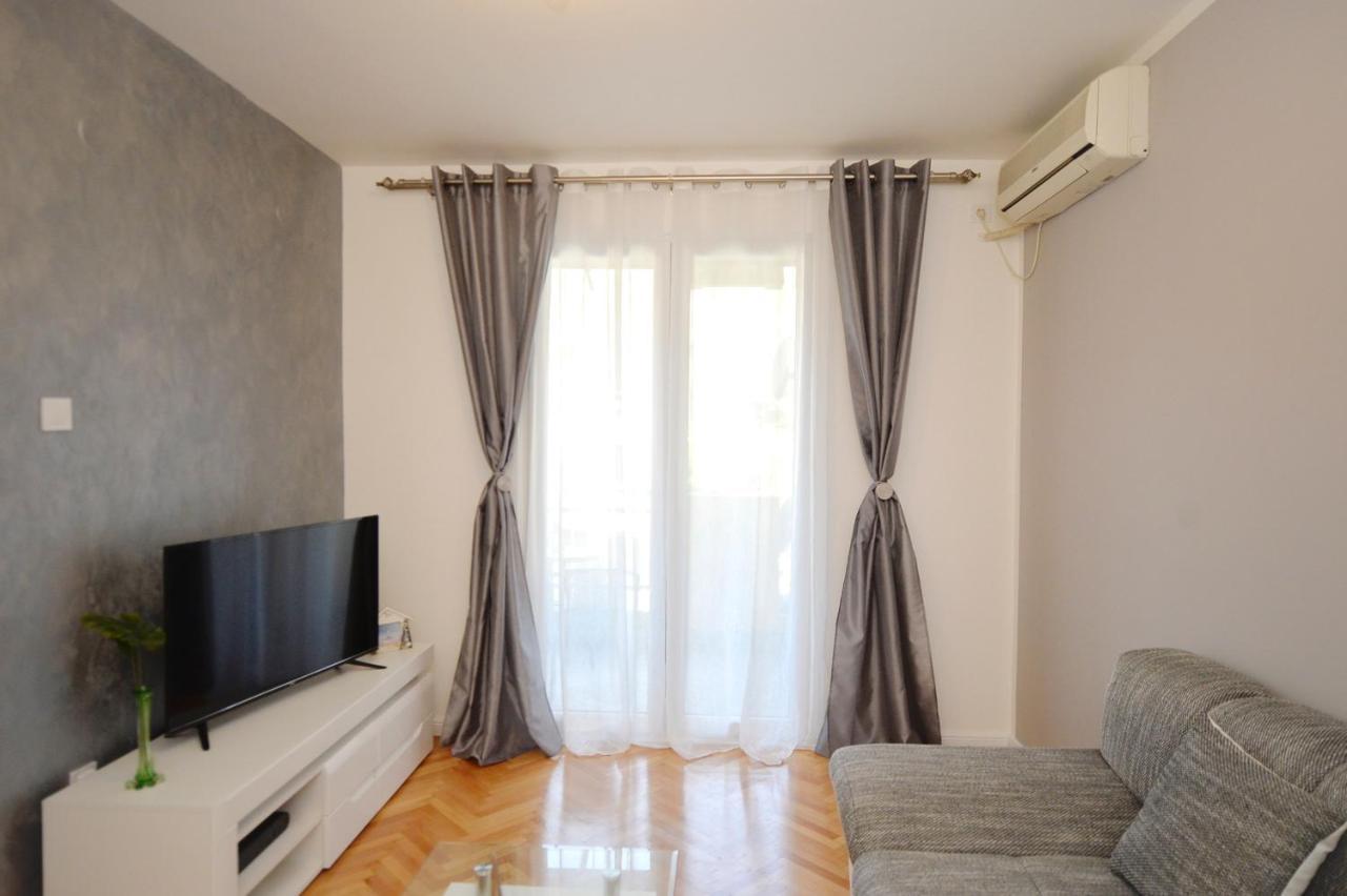 Unico Apartman Kotor Exteriör bild
